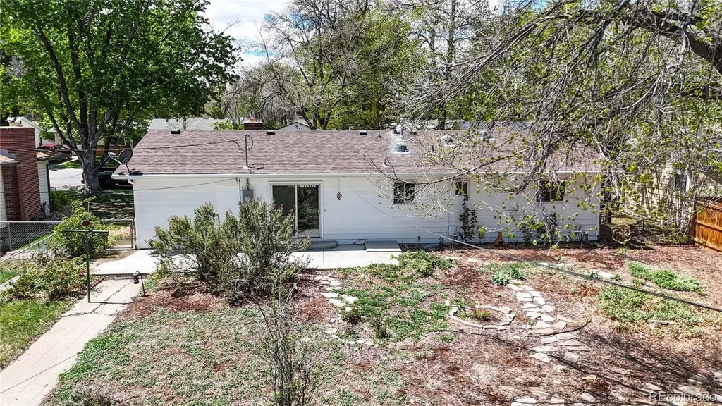 1118 Spencer Street Longmont CO 80501