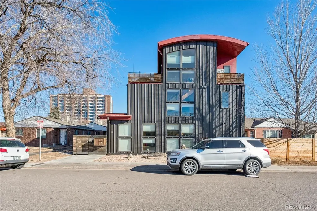 1544 Zenobia Street Denver CO 80204