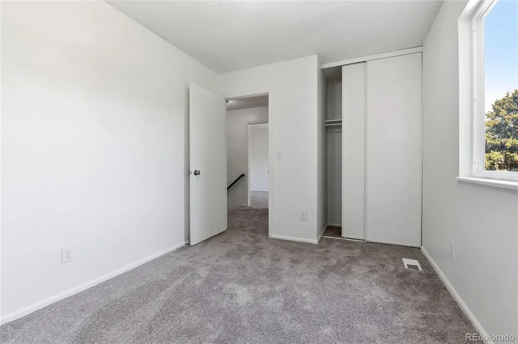 1430 S Vaughn Circle Aurora CO 80012