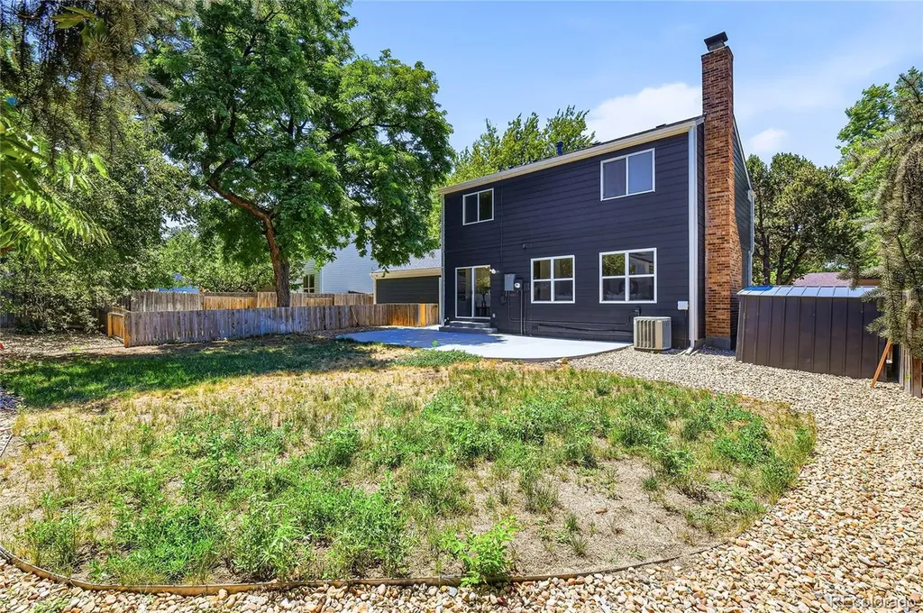 1430 S Vaughn Circle Aurora CO 80012