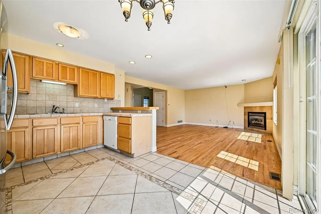 324 S Ames Street Lakewood CO 80226