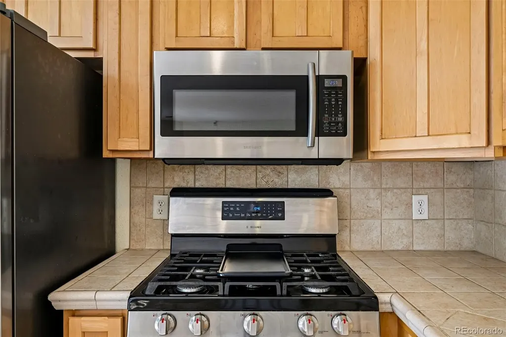 324 S Ames Street Lakewood CO 80226