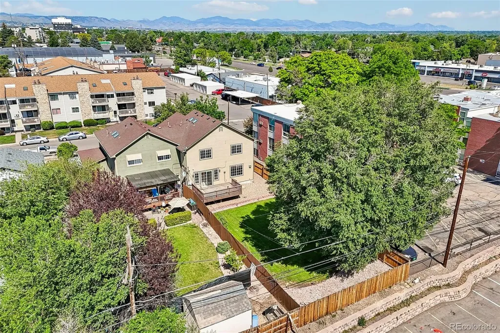 324 S Ames Street Lakewood CO 80226