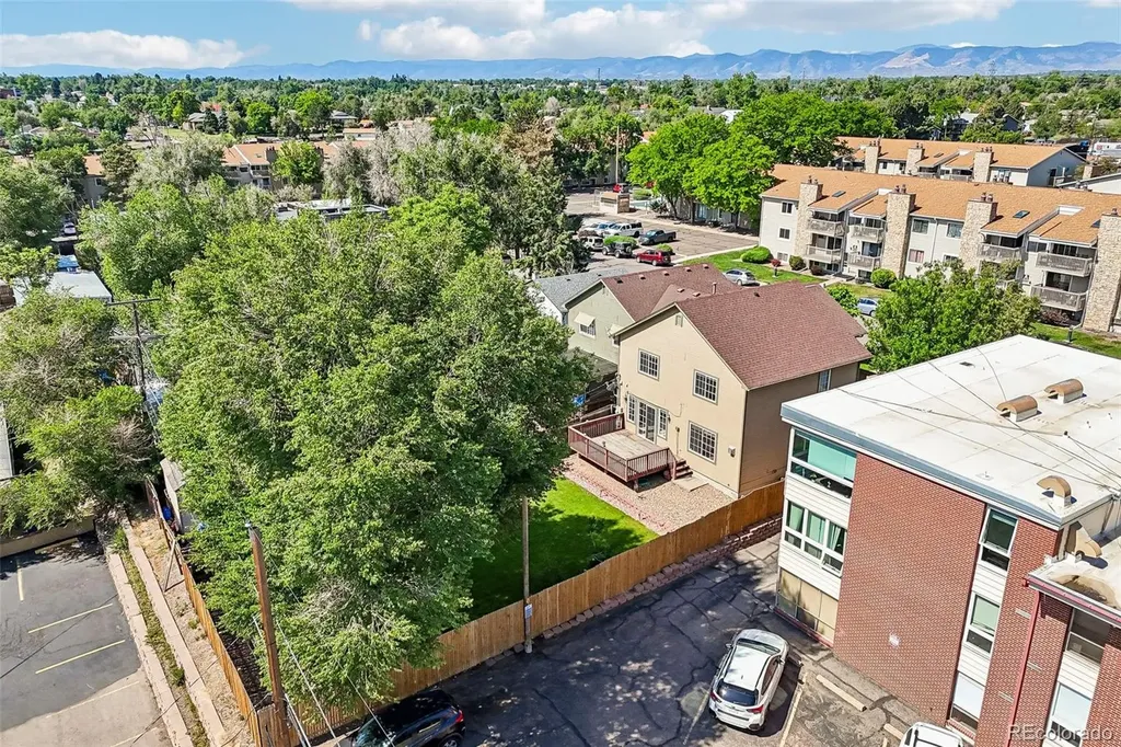 324 S Ames Street Lakewood CO 80226