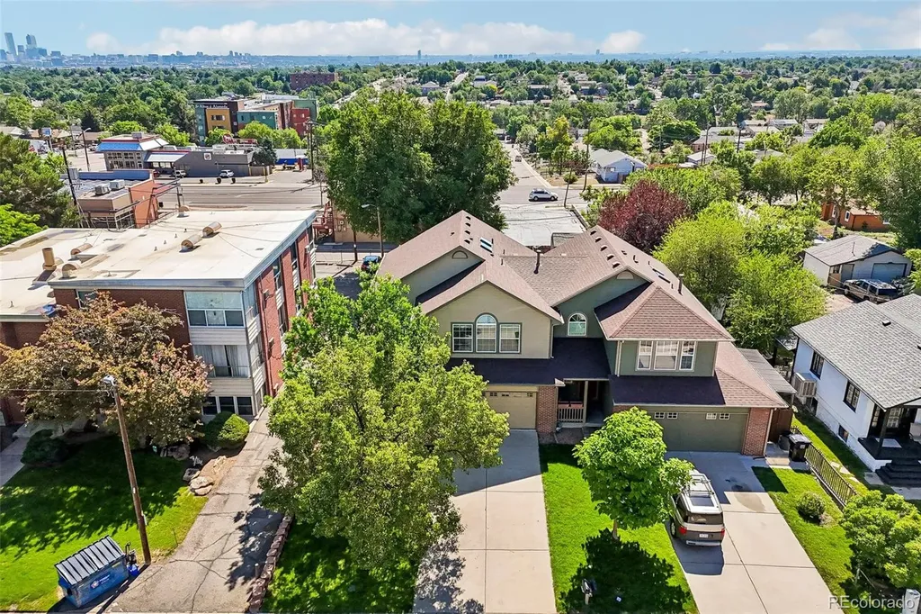 324 S Ames Street Lakewood CO 80226