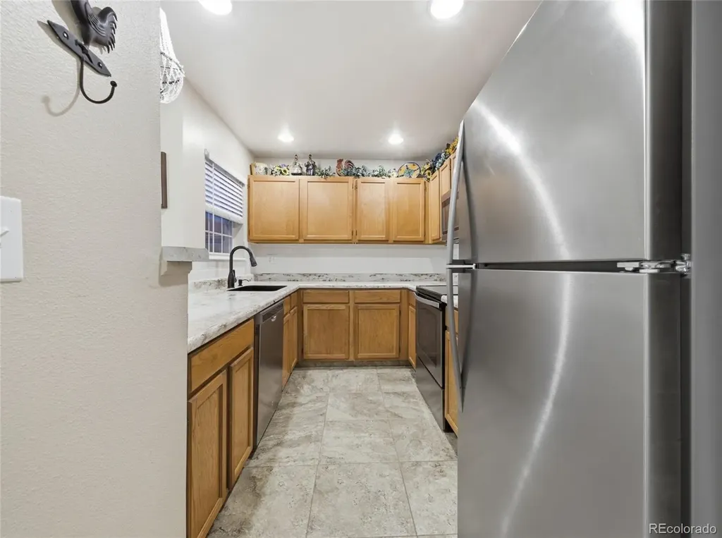 5705 W Atlantic Place Lakewood CO 80227
