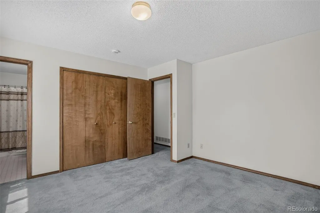 5230 Bradley Circle Colorado Springs CO 80911