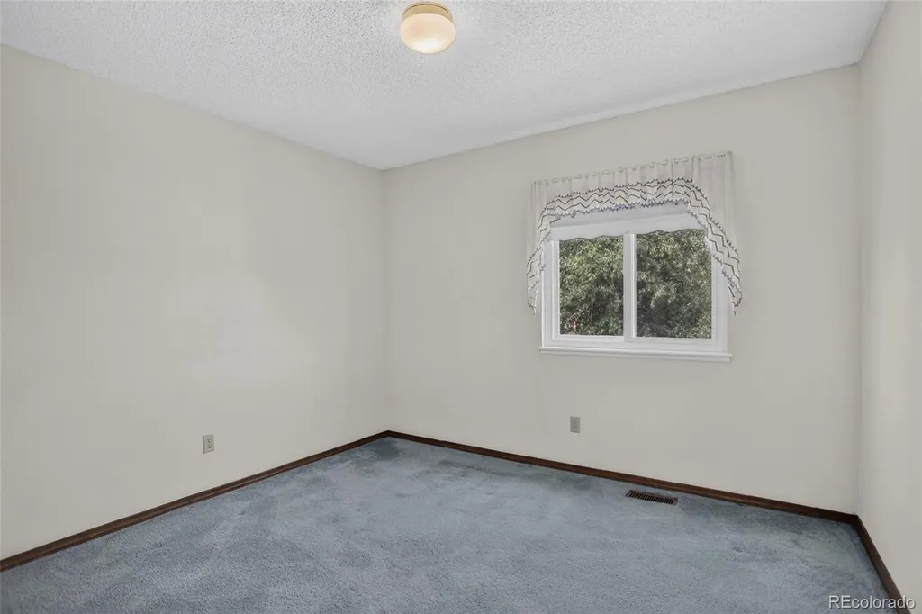 5230 Bradley Circle Colorado Springs CO 80911