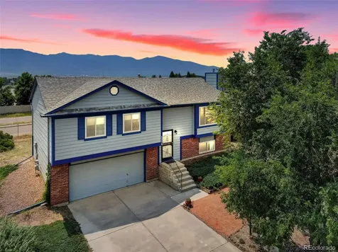 5230 Bradley Circle Colorado Springs CO 80911