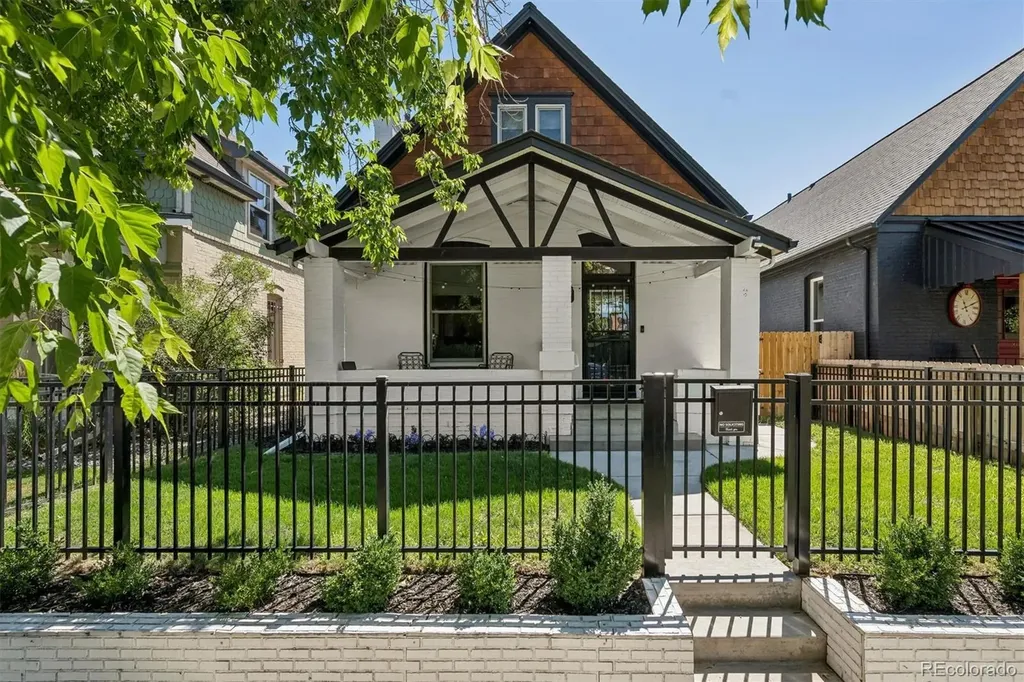 1004 S Pennsylvania Street Denver CO 80209