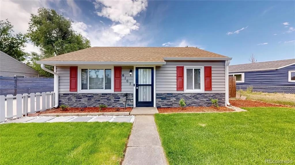 6107 Hudson Street Commerce City CO 80022