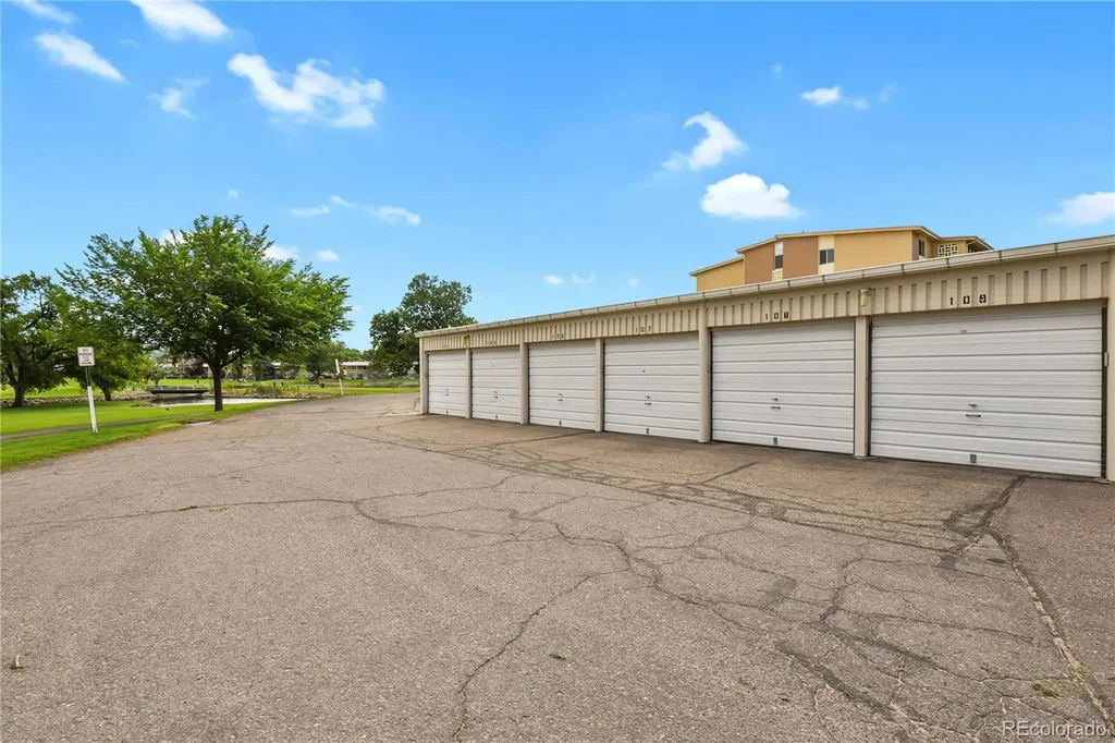 690 S Alton Way Denver CO 80247