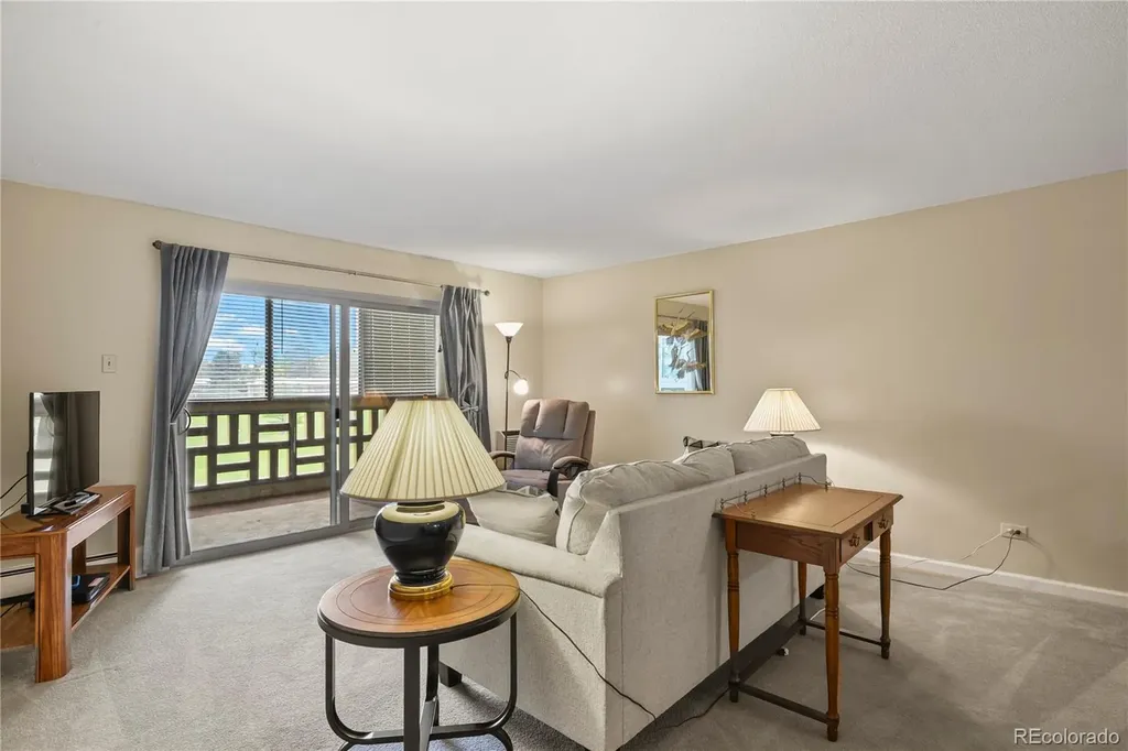 690 S Alton Way Denver CO 80247