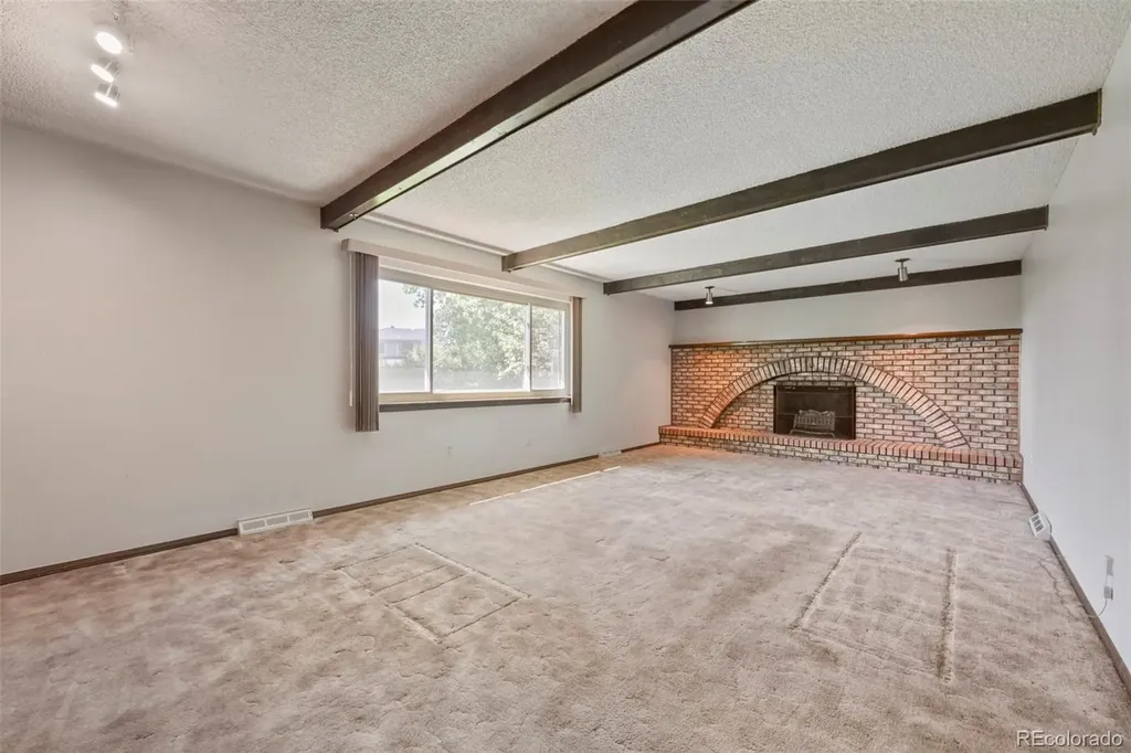 11468 E Berry Drive Englewood CO 80111