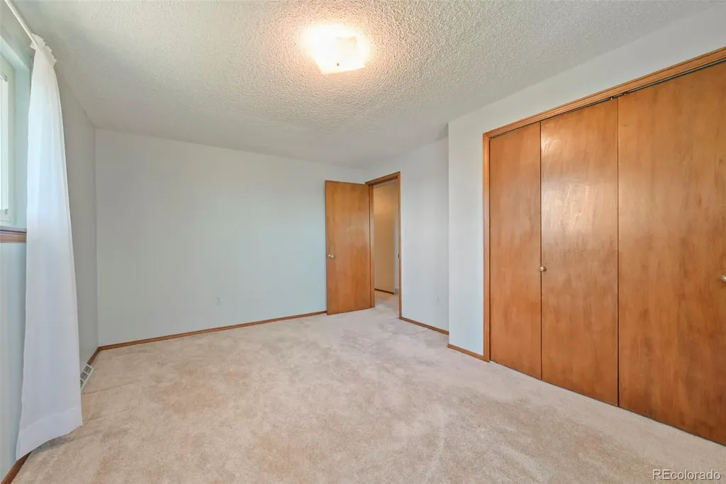 11468 E Berry Drive Englewood CO 80111