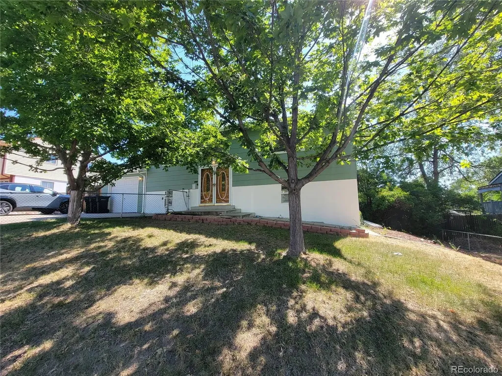 7620 Teller Street Arvada CO 80003