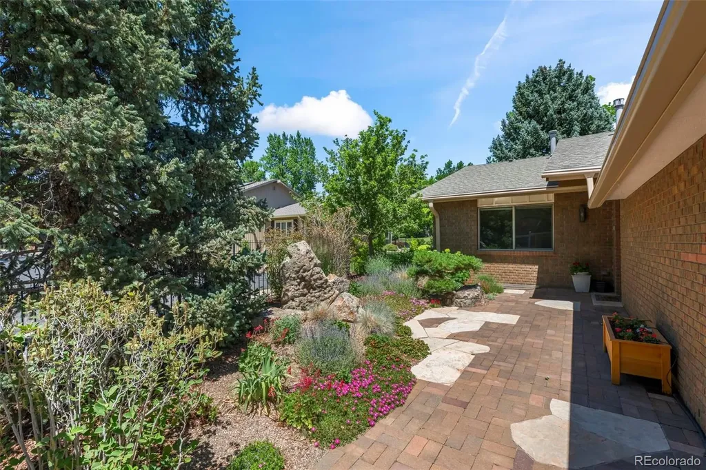 4824 Briar Ridge Court Boulder CO 80301