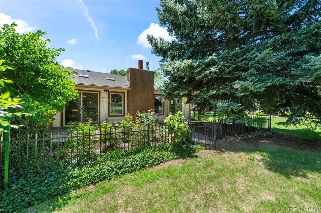 4824 Briar Ridge Court Boulder CO 80301