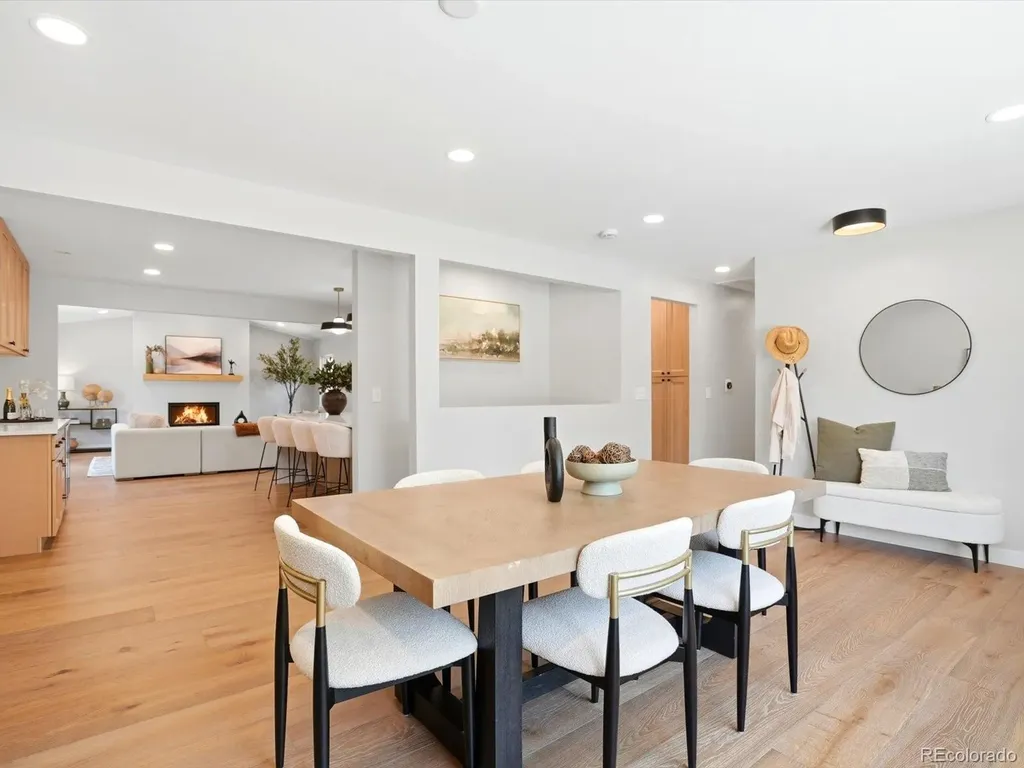 3403 S Ivanhoe Way Denver CO 80222