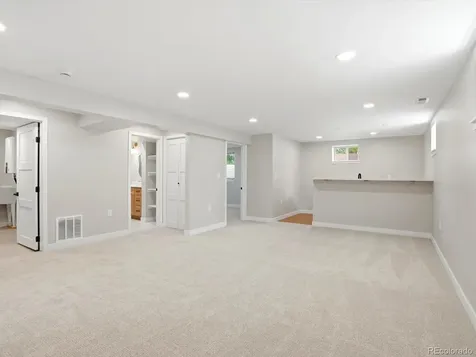 3403 S Ivanhoe Way Denver CO 80222