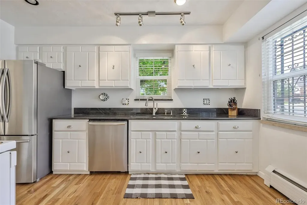 3538 S Ivanhoe Street Denver CO 80237