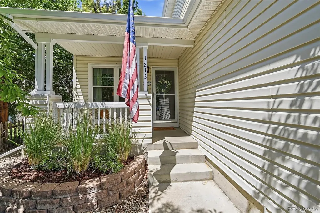 1213 Fremont Court Longmont CO 80504
