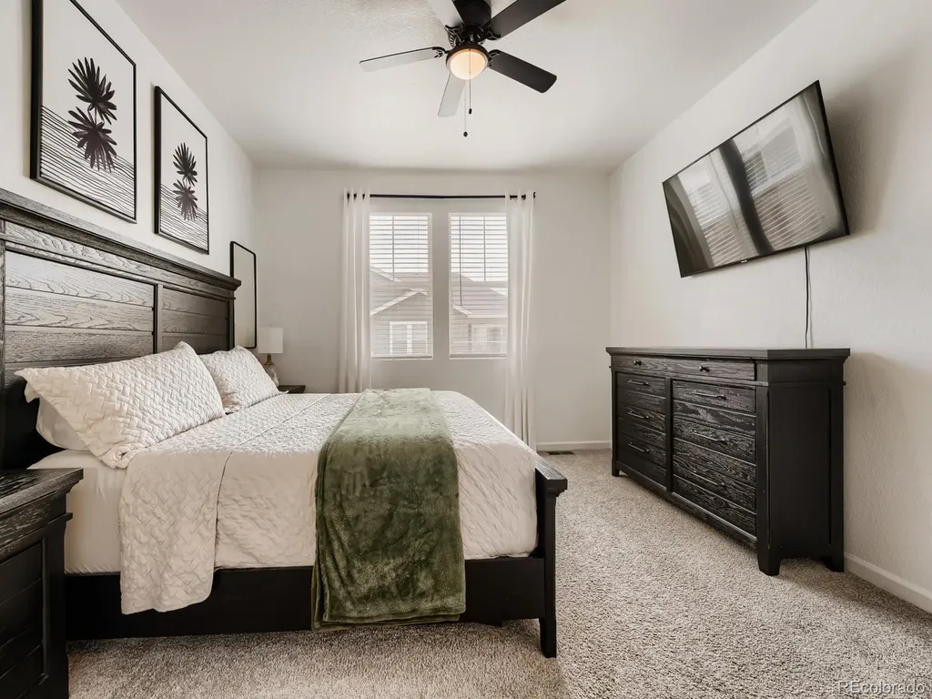 23966 E River Front Drive Aurora CO 80019