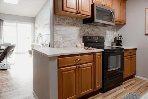 381 S Ames Street Lakewood CO 80226