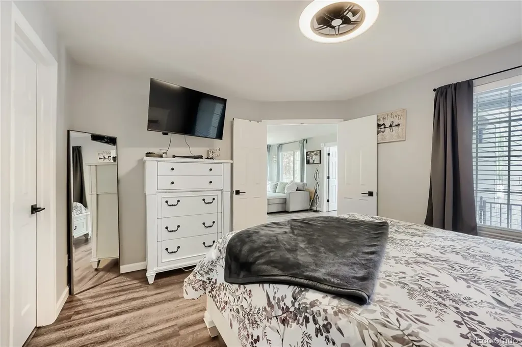4094 S Carson Street Aurora CO 80014