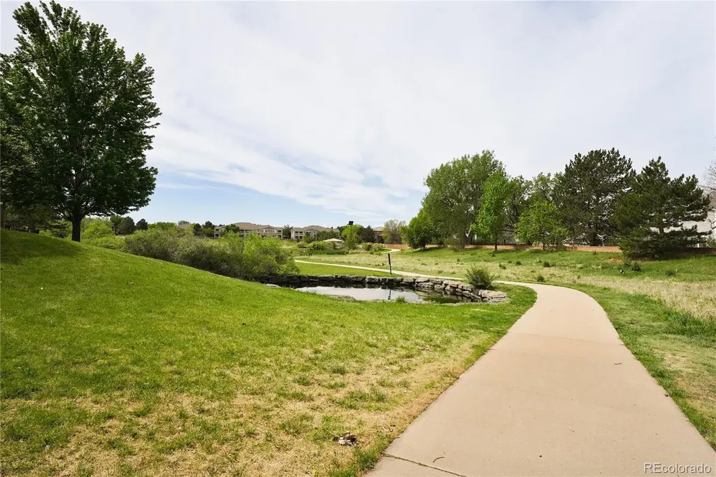 4094 S Carson Street Aurora CO 80014