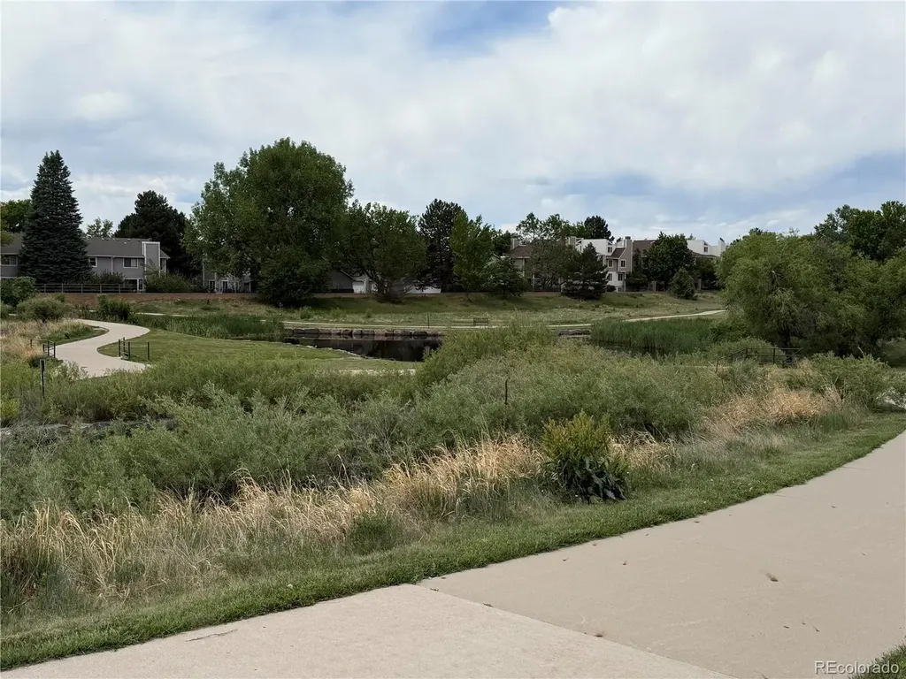 4094 S Carson Street Aurora CO 80014