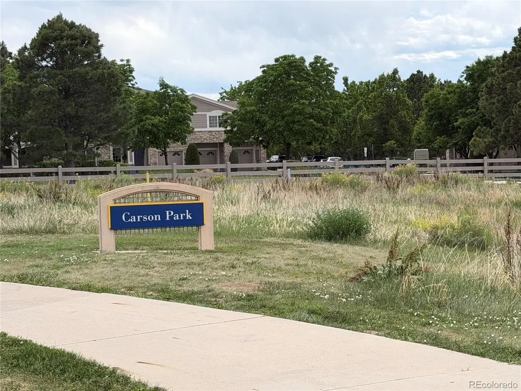 4094 S Carson Street Aurora CO 80014