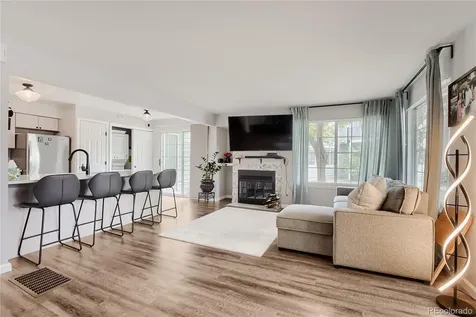 4094 S Carson Street Aurora CO 80014