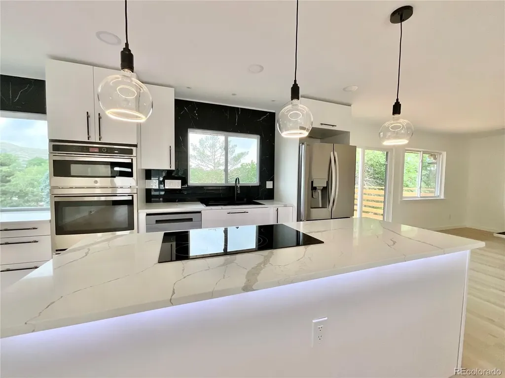 1221 S Ward Court Denver CO 80228
