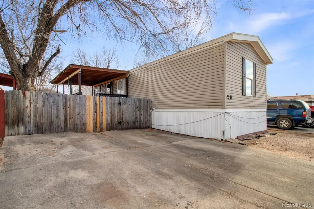 2549 Preakness Way Colorado Springs CO 80916
