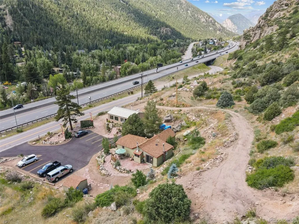 1615 Cr 308 Dumont CO 80436