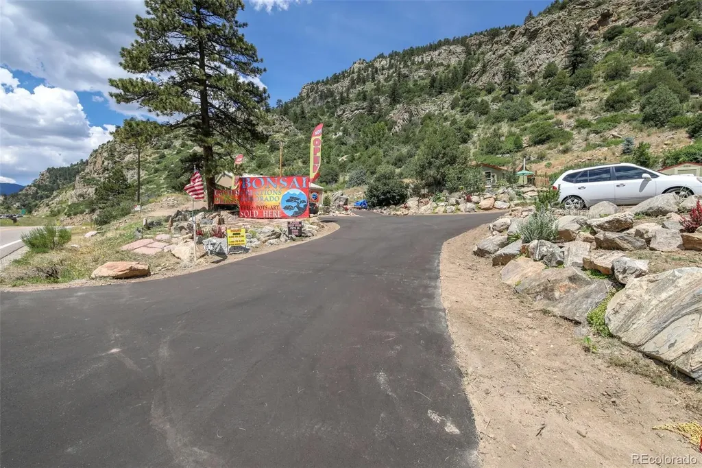 1615 Cr 308 Dumont CO 80436