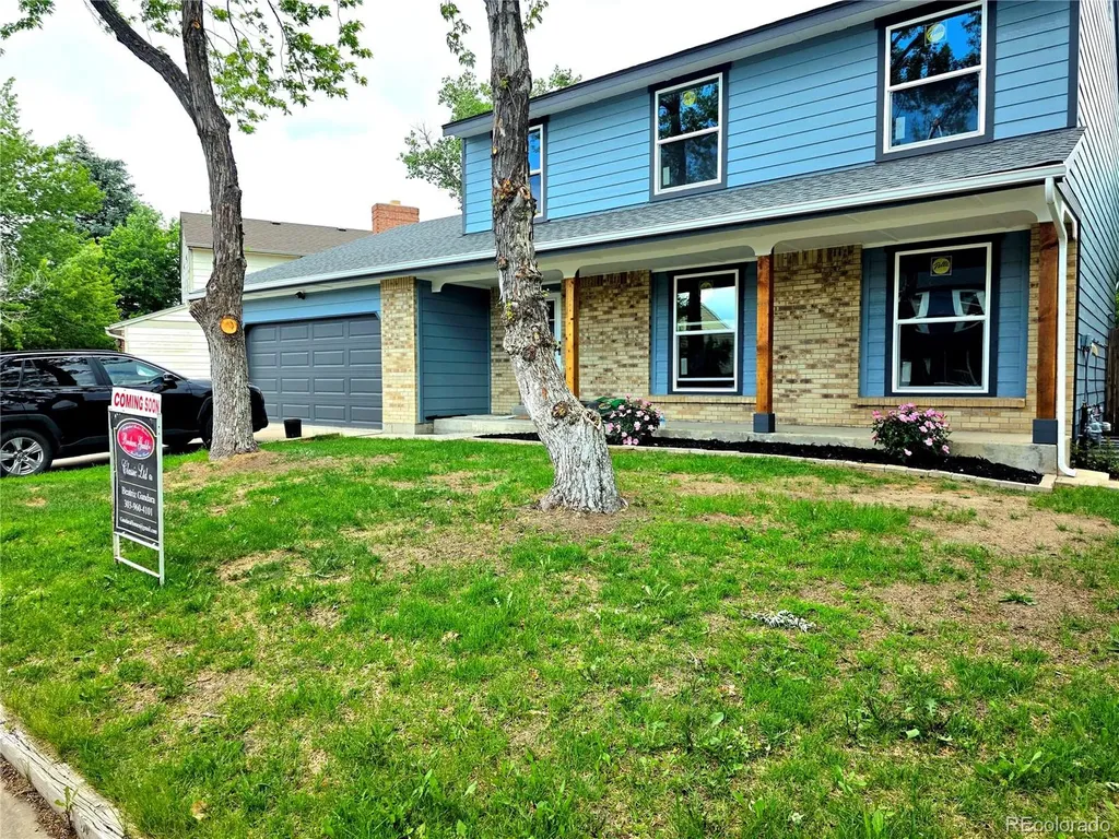 4716 Freeport Way Denver CO 80239