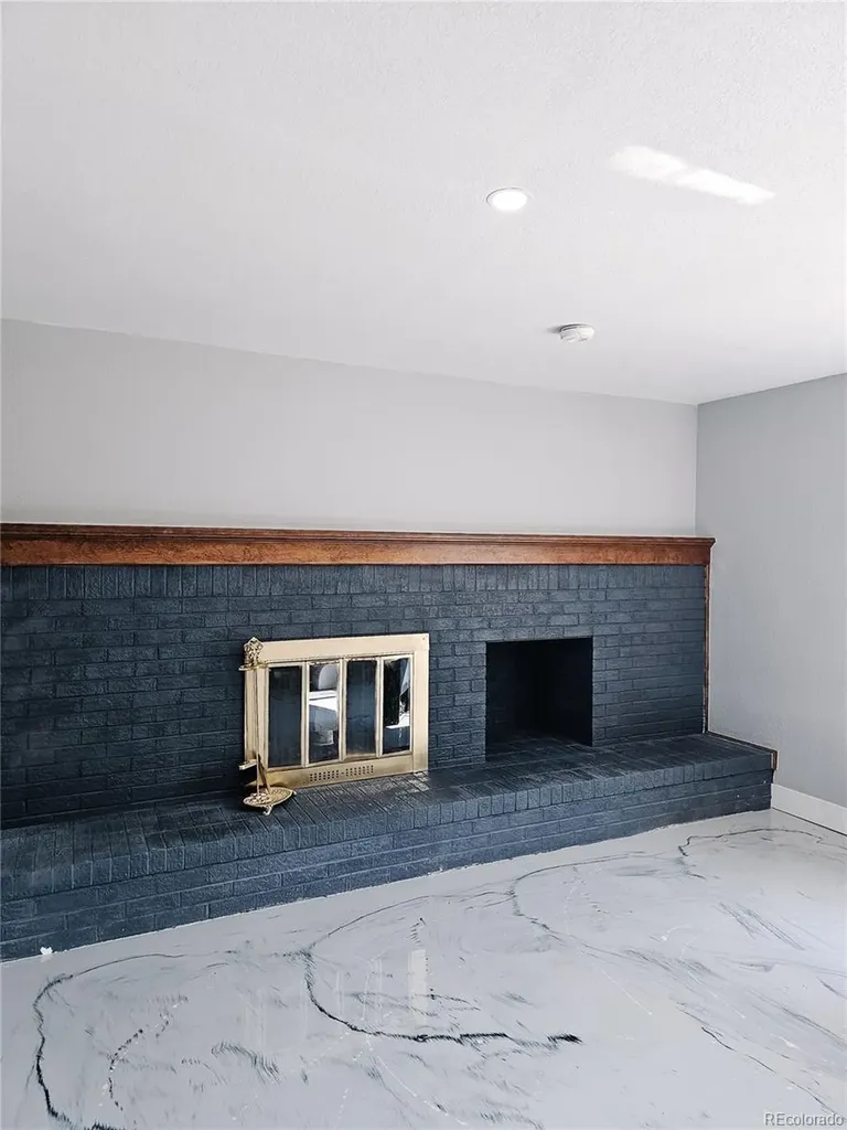 4716 Freeport Way Denver CO 80239
