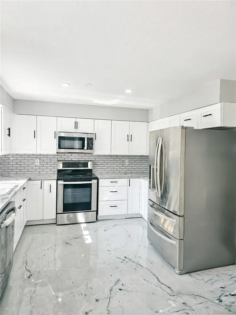 4716 Freeport Way Denver CO 80239