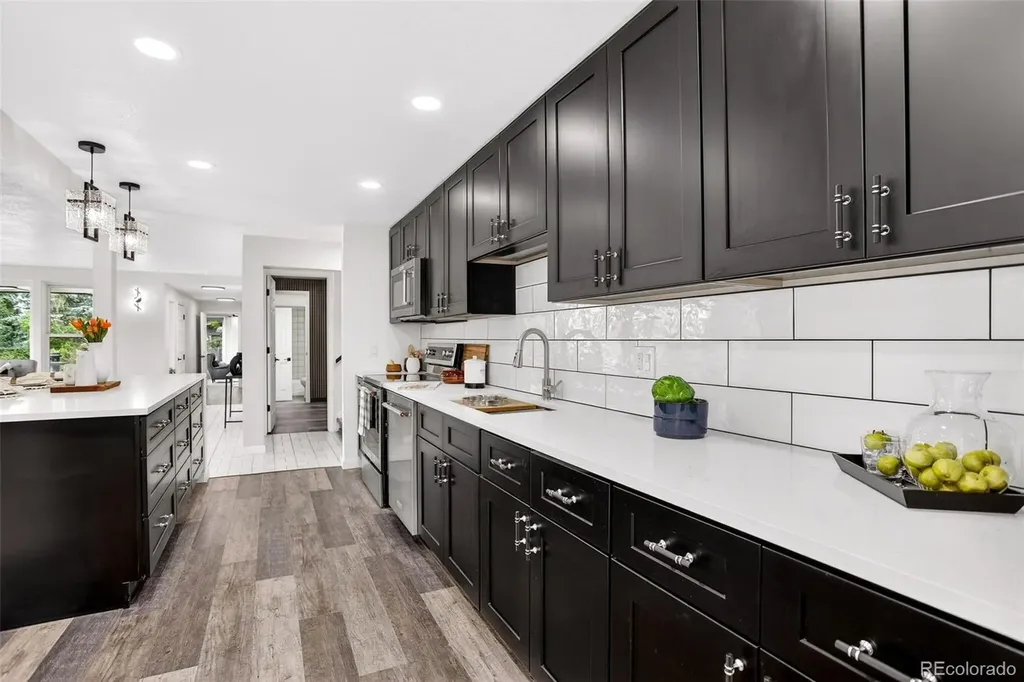 10480 W Center Avenue Lakewood CO 80226
