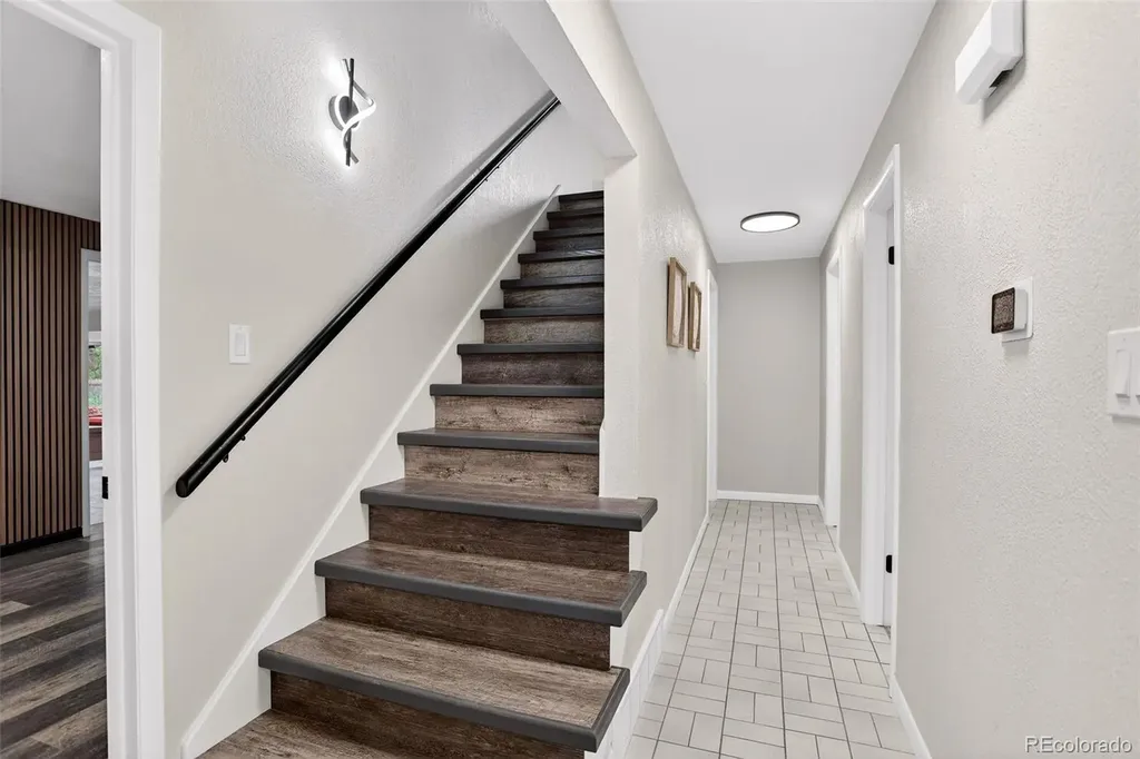 10480 W Center Avenue Lakewood CO 80226