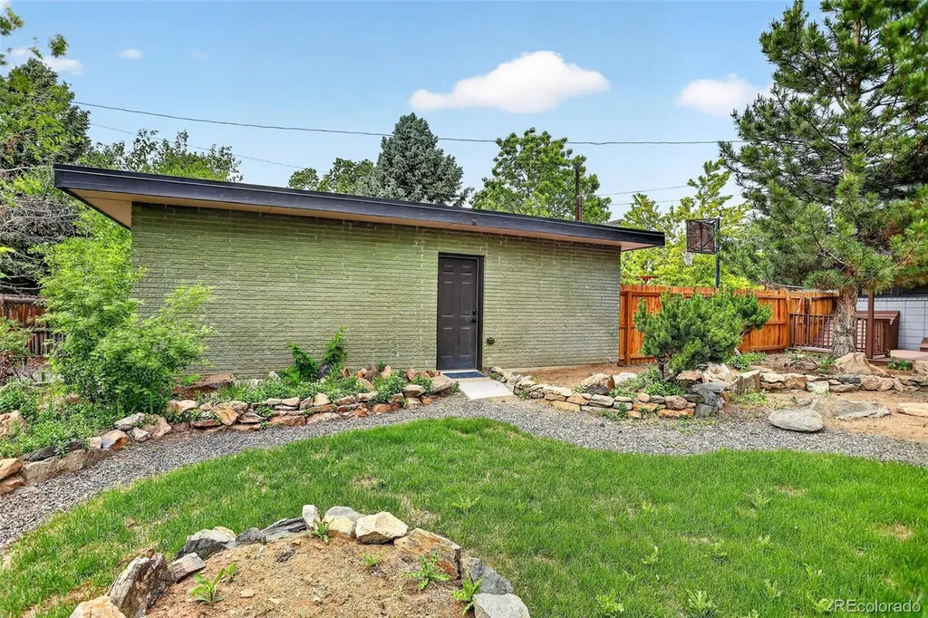 10480 W Center Avenue Lakewood CO 80226