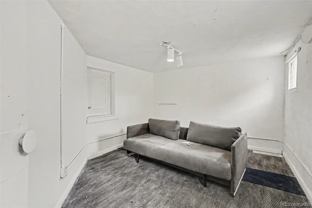 1237 S Bannock Street Denver CO 80223