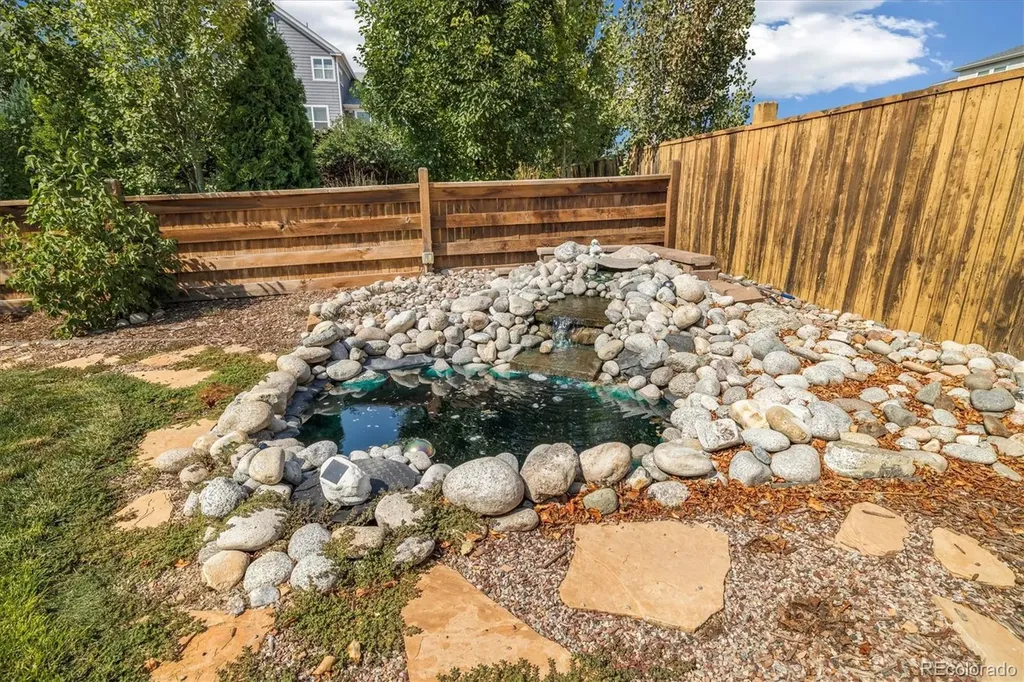 9884 Telluride Street Commerce City CO 80022