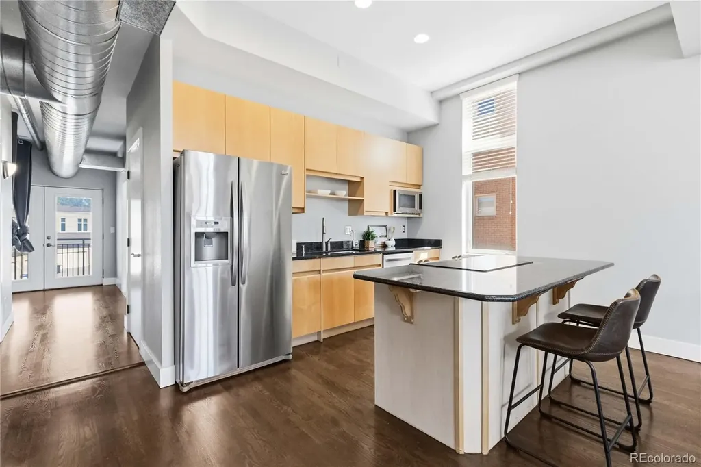 220 Roslyn Street Denver CO 80230