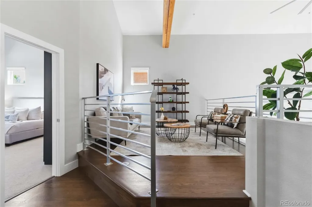 220 Roslyn Street Denver CO 80230