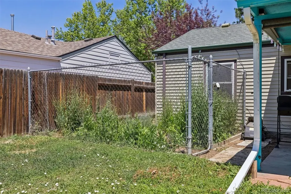5040 E Dartmouth Avenue Denver CO 80222