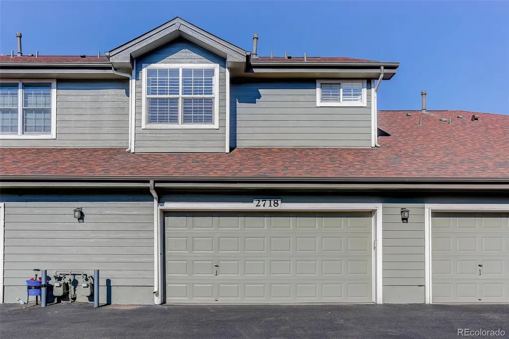2718 W Greens Drive Littleton CO 80123