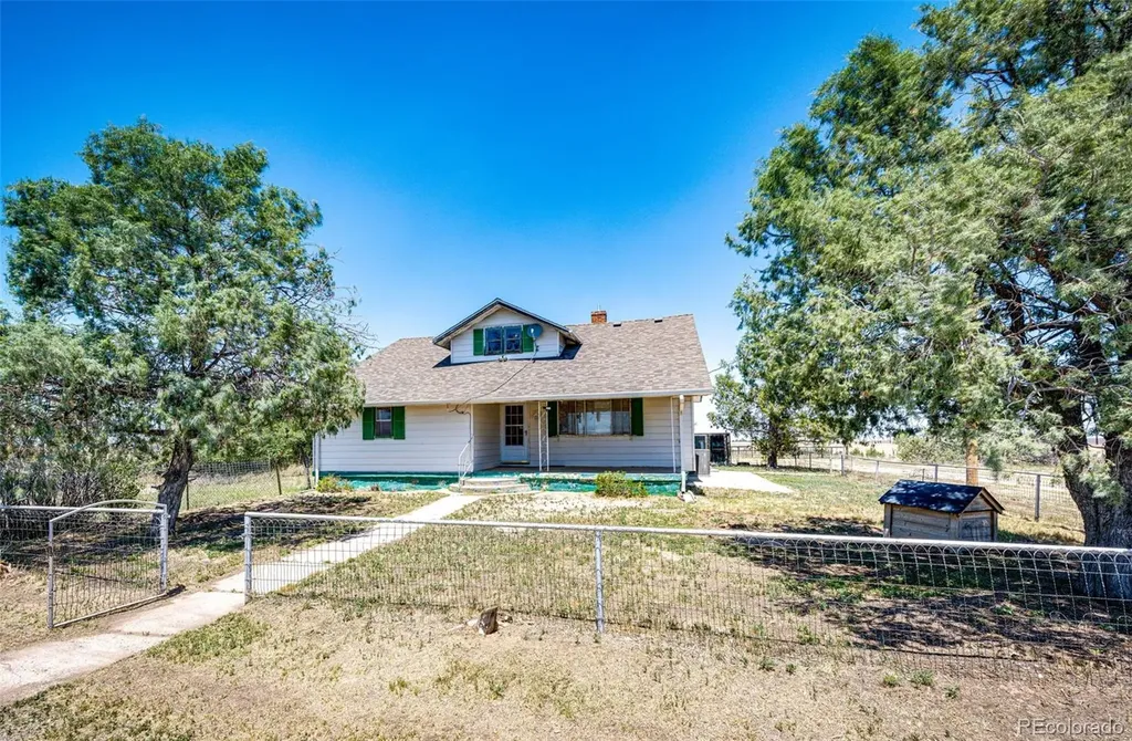 45501 E 38th Avenue Bennett CO 80102